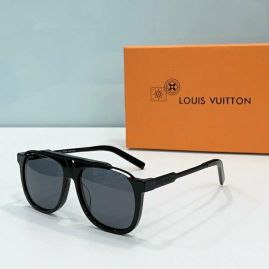 Picture of LV Sunglasses _SKUfw57303531fw